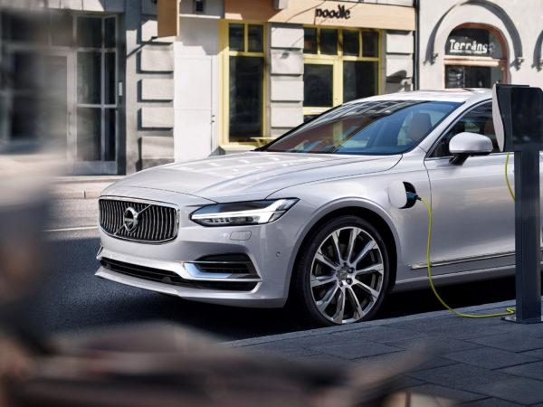 volvo S90